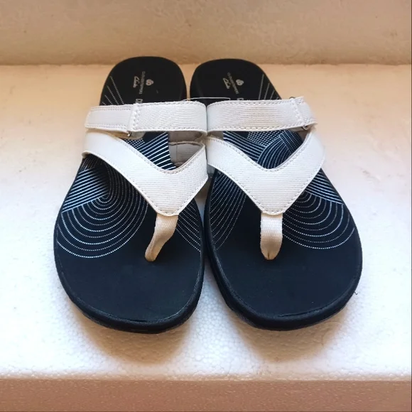 Cloudsteppers by Clarks - Picture 3 of 3